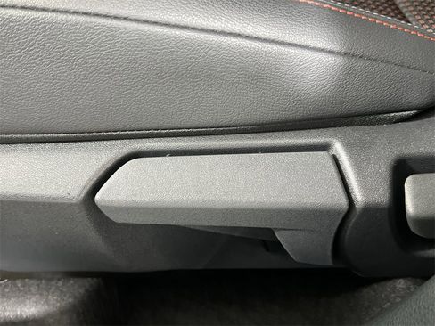 New 2026 Nissan Kicks SR image 14