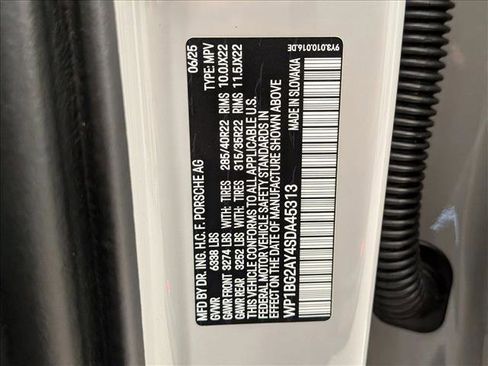 Used 2025 Porsche Cayenne GTS image 28