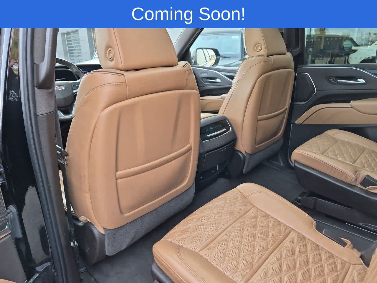 Used 2022 Cadillac Escalade Premium Luxury w/ Performance Package AWD/4WD image 18
