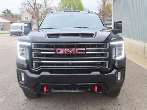 Used 2023 GMC Sierra 2500 AT4 w/ AT4 Premium Plus Package AWD/4WD image 13