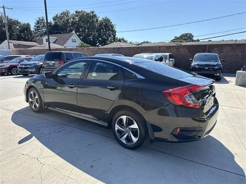 Used 2019 Honda Civic LX image 5