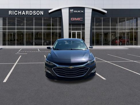 Used 2023 Chevrolet Malibu LT w/ Driver Confidence Package FWD image 9