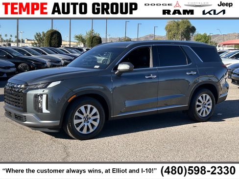 Used 2023 Hyundai Palisade SEL image 1
