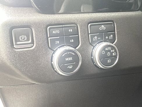 Used 2023 GMC Sierra 1500 Elevation w/ X31 Off-Road Package image 16