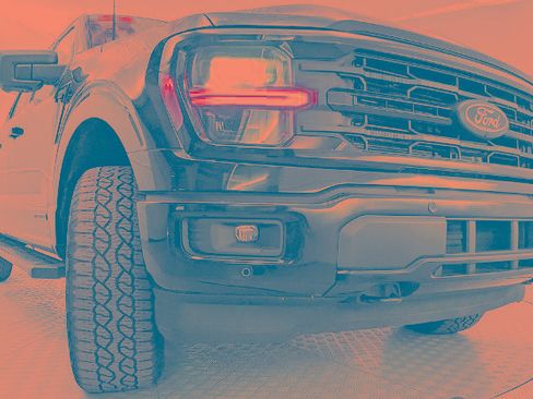 Certified 2024 Ford F150 XLT w/ Equipment Group 302A MID AWD/4WD image 22
