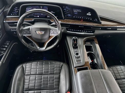 Used 2022 Cadillac Escalade ESV Sport Platinum RWD image 17