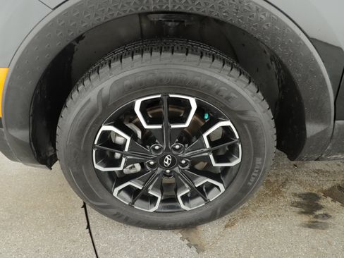 Used 2023 Hyundai Santa Cruz SEL w/ Activity Package image 6