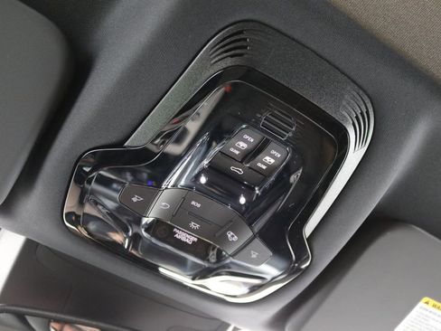 New 2025 Alfa Romeo Stelvio Sprint image 48