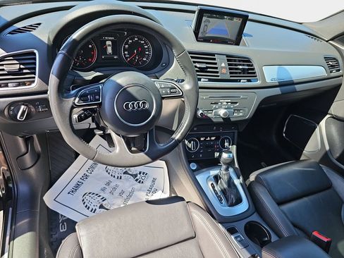 Used 2016 Audi Q3 2.0T Prestige w/ Prestige Package AWD/4WD image 19