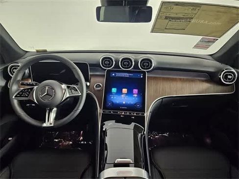 Certified 2025 Mercedes-Benz GLC 300 4MATIC image 34