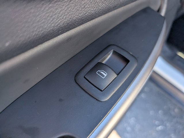 Used 2022 Jeep Cherokee Latitude Lux AWD/4WD image 15