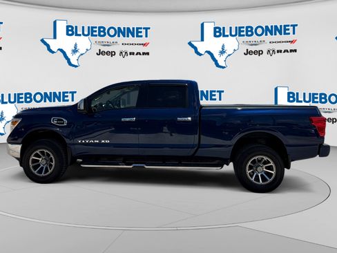 Used 2016 Nissan Titan SL AWD/4WD image 8