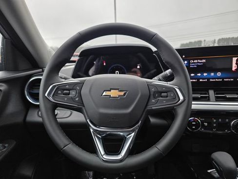 New 2026 Chevrolet Trax LT w/ LT Convenience Package image 21