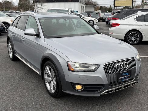 Used 2015 Audi A4 Premium Plus w/ Premium Plus Package image 12