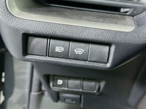 Used 2024 Toyota Prius LE image 17