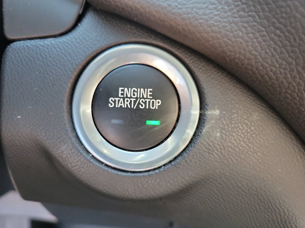 Certified 2023 Chevrolet Equinox LT FWD image 16