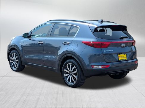 Used 2018 Kia Sportage EX w/ Option Group 040 AWD/4WD image 4