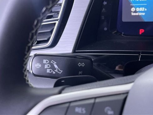 New 2026 Volkswagen Atlas Cross Sport SE FWD image 29