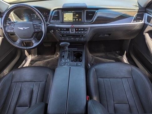 Used 2018 Genesis G80 3.8 AWD/4WD image 13