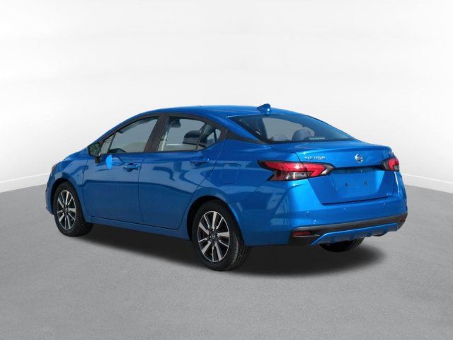 Used 2021 Nissan Versa SV FWD image 4