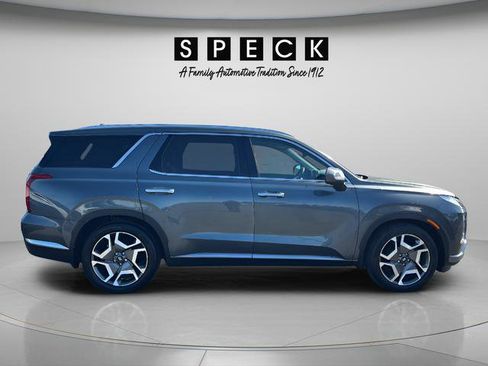 Used 2023 Hyundai Palisade Limited AWD/4WD image 6