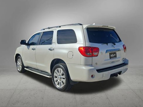 Used 2011 Toyota Sequoia Platinum image 4