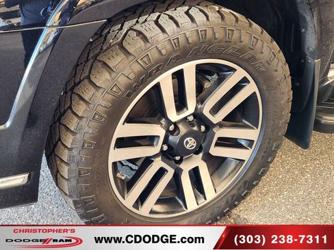 Used 2017 Toyota 4Runner Limited AWD/4WD image 25