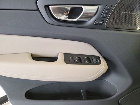 New 2026 Volvo XC60 B5 Plus w/ Protection Package Premier image 23