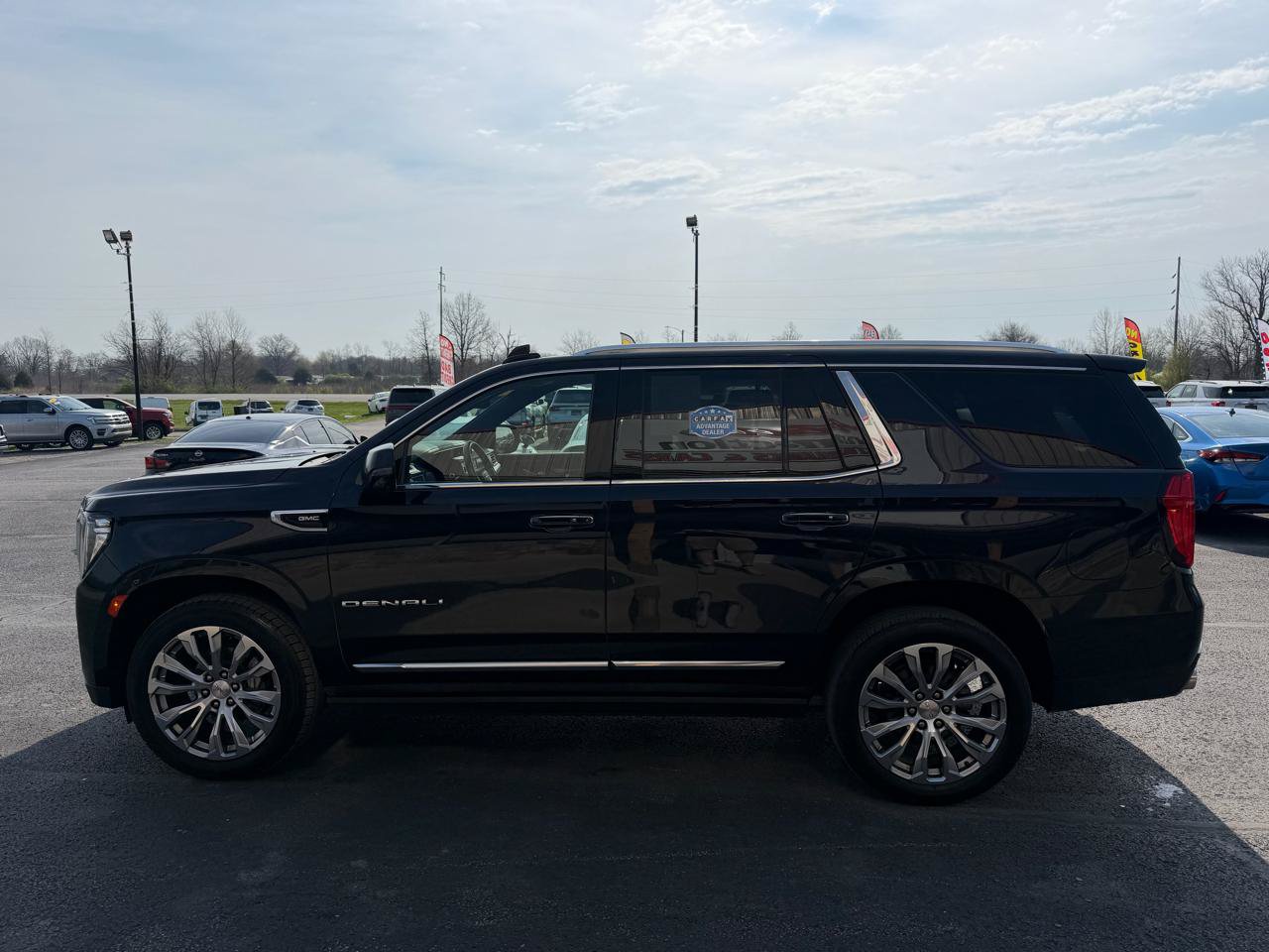 Used 2023 GMC Yukon Denali w/ Max Trailering Package AWD/4WD image 9
