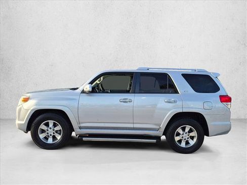 Used 2012 Toyota 4Runner SR5 w/ Convenience Pkg RWD image 8