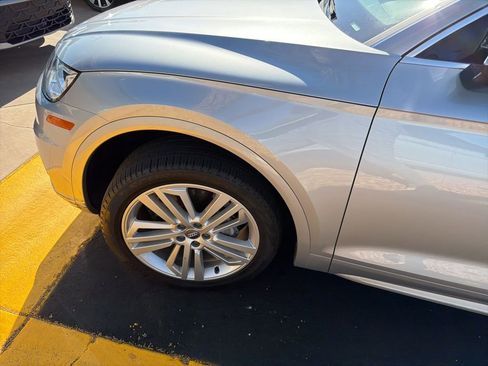 Used 2019 Audi Q5 2.0T Premium Plus w/ Premium Plus Package image 4
