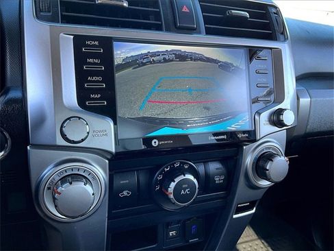 Used 2022 Toyota 4Runner SR5 Premium image 26