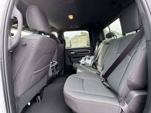 New 2026 RAM 2500 Big Horn AWD/4WD image 22