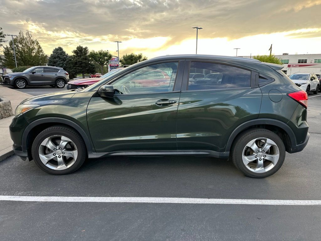 Used 2016 Honda HR-V EX-L image 7