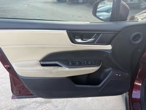 Used 2019 Honda Clarity Base 4dr Sedan image 9