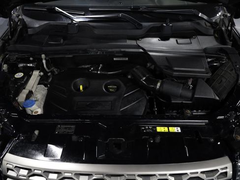 Used 2017 Land Rover Discovery Sport SE AWD/4WD image 31