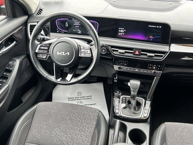 Used 2025 Kia Seltos S AWD/4WD image 47
