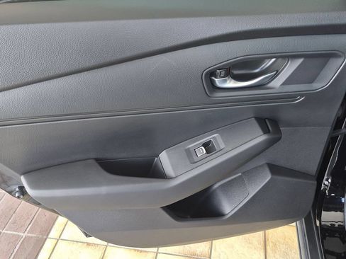 Used 2025 Honda Accord LX image 30