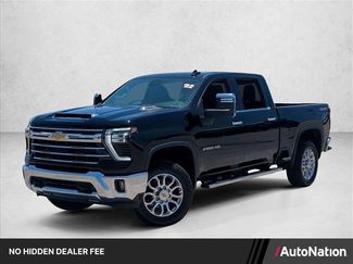 Used 2025 Chevrolet Silverado 2500 LTZ AWD/4WD video 1