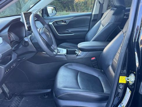 Used 2024 Honda CR-V Sport Touring image 13