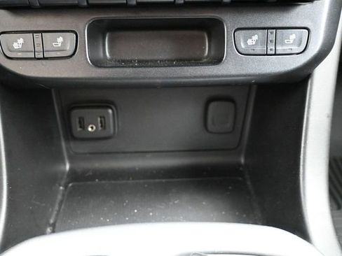 Used 2019 Chevrolet Colorado ZR2 AWD/4WD image 29