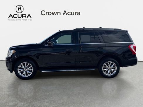 Used 2020 Ford Expedition XLT w/ Equipment Group 202A RWD image 2