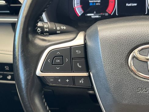 Used 2023 Toyota Highlander Limited AWD/4WD image 27