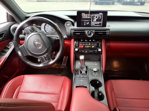 Certified 2023 Lexus IS 350 F Sport image 9