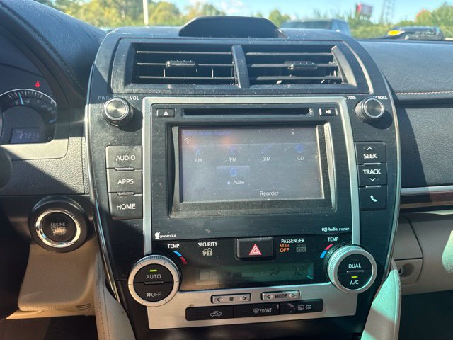 Used 2014 Toyota Camry XLE w/ Leather Package FWD image 13