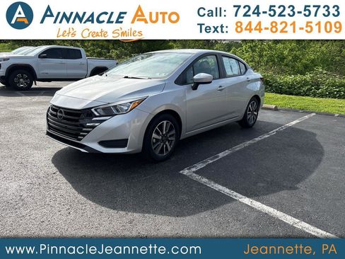 Used 2023 Nissan Versa SV FWD image 1
