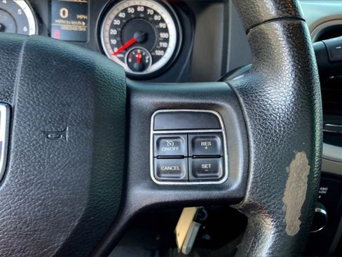 Used 2014 RAM 2500 SLT w/ Protection Group AWD/4WD image 17