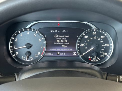 Used 2023 Nissan Frontier SV AWD/4WD image 20
