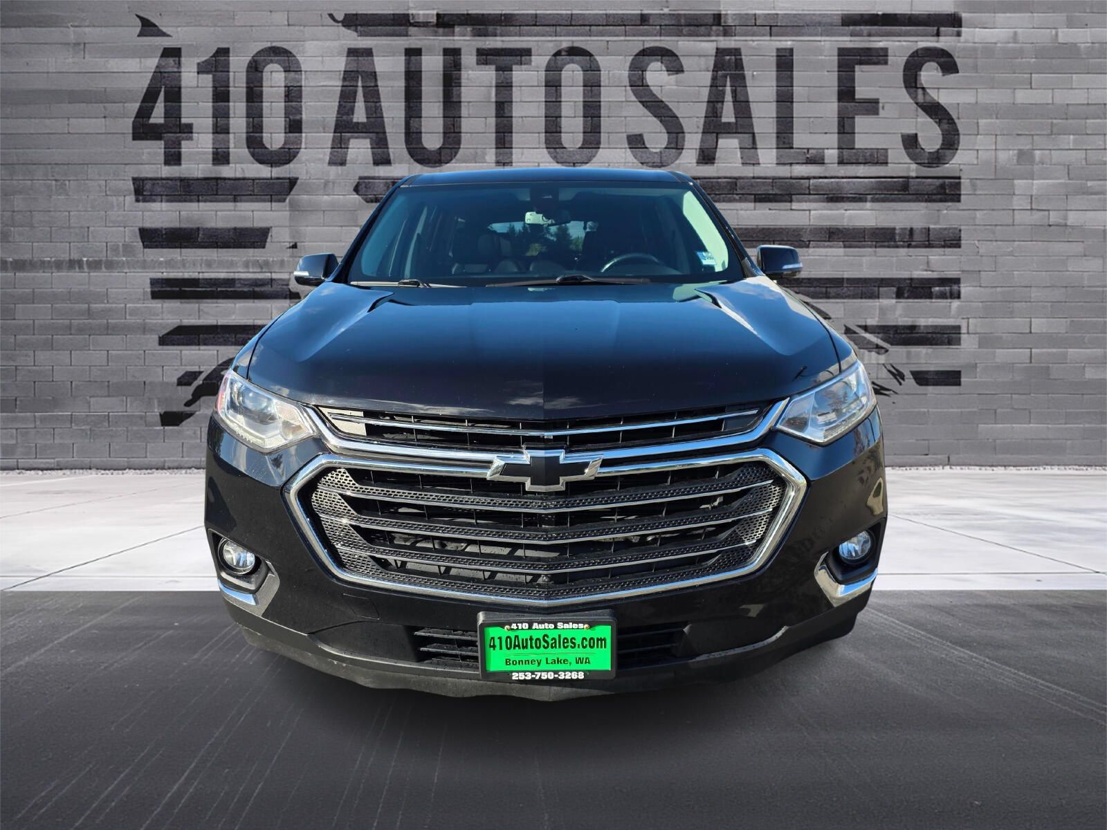 Used 2019 Chevrolet Traverse LT w/ LT Premium Package AWD/4WD image 5