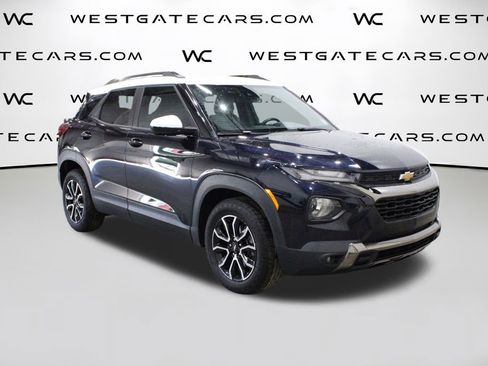 Used 2021 Chevrolet TrailBlazer ACTIV w/ Convenience Package image 2